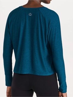 Beyond Yoga Featherweight Daydreamer Pullover Blue Gem Heather Women’s